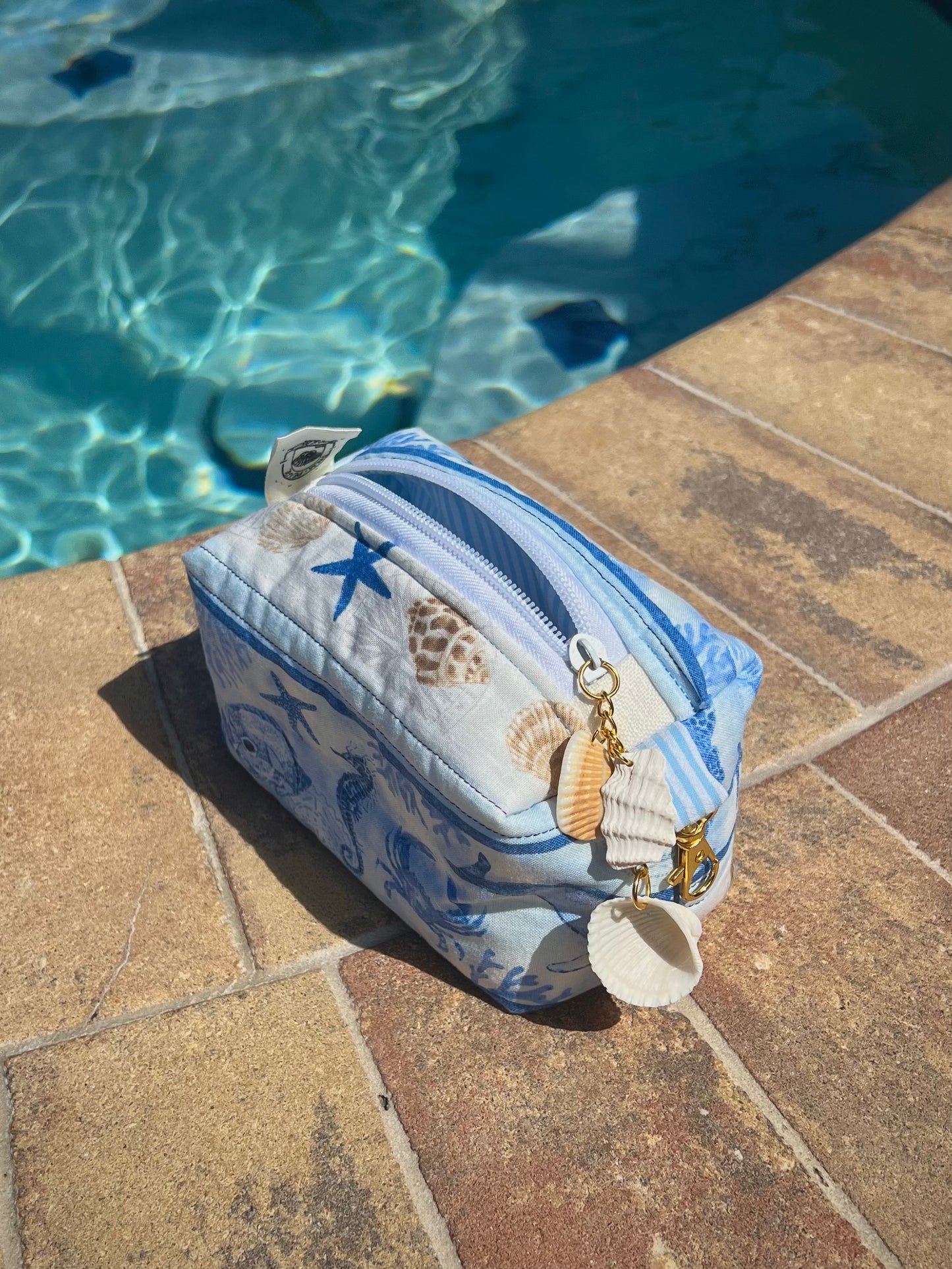 Ocean Treasures - Boxy Bag