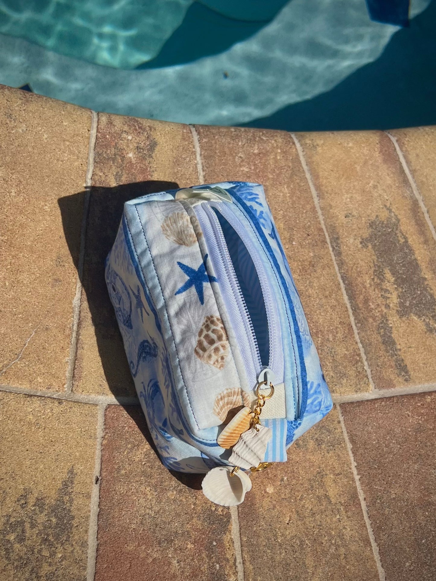 Ocean Treasures - Boxy Bag