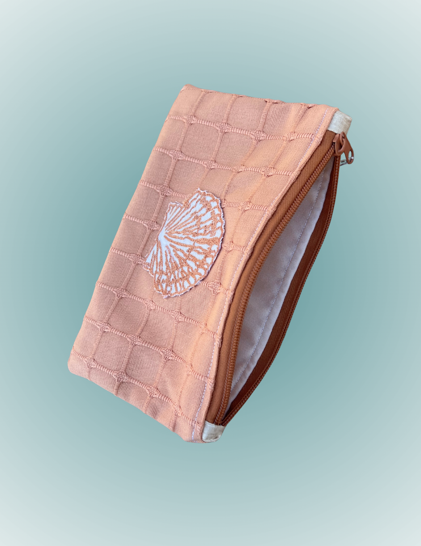 Sunset Scallop - Medium Zip Pouch