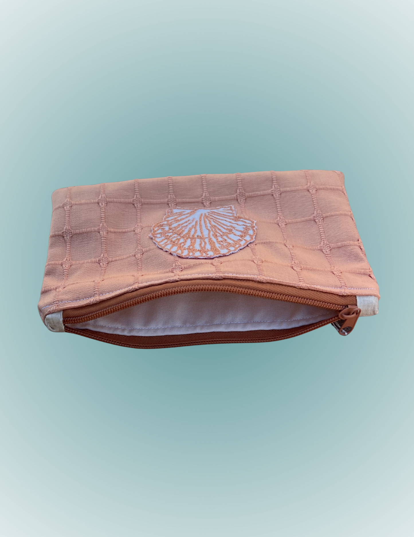 Sunset Scallop - Medium Zip Pouch