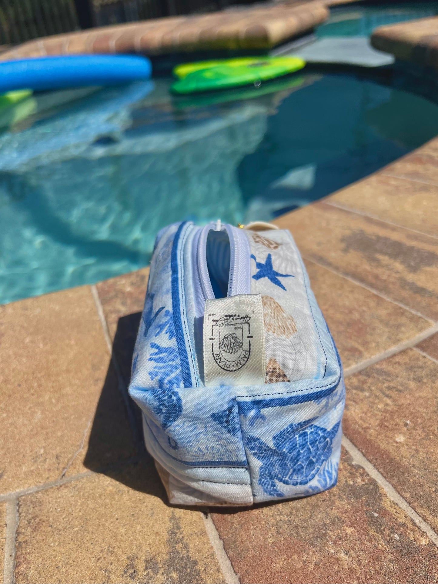 Ocean Treasures - Boxy Bag